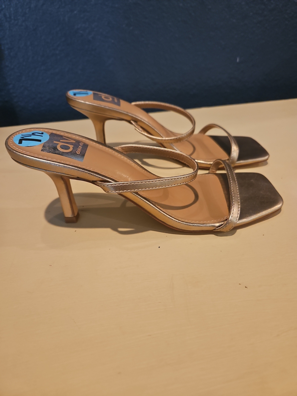 NWOB dv by Dolce Vita Metallic Rose Gold Strappy Heeled Square Toe Sandals - Picture 4 of 6